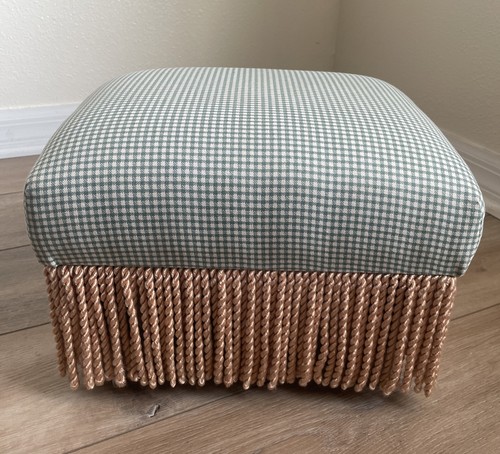 Vintage wooden ottoman foot - wooden,